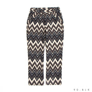 Popular pants resale decision! Geometric pattern Sabrina Pants