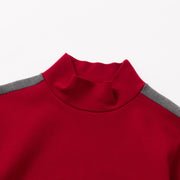 Shoulder line switching pullover